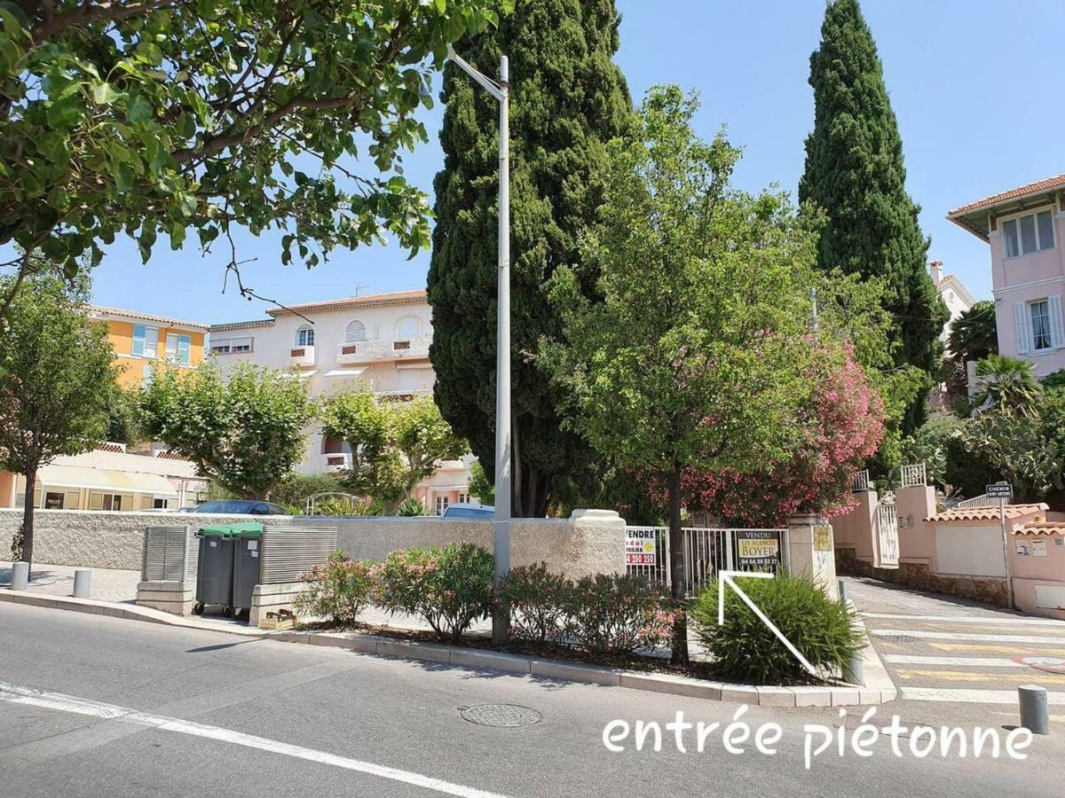 Studio Avec Grand Balcon- Residence De Caractere 邦多勒 外观 照片